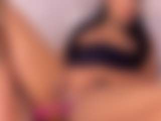 Live cam show with Dionne Venturi🌸 - Blowjob Brown Hair on Hubzter Live