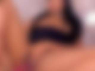 Dionne Venturi🌸's Live Sex Cam Show