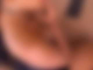 Dionne Venturi🌸's Live Sex Cam Show