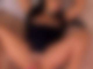 Dionne Venturi🌸's Live Sex Cam Show
