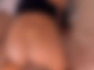 Dionne Venturi🌸's Live Sex Cam Show