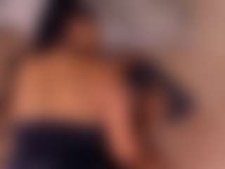 Live cam show with Dionne Venturi🌸 - Striptease Young Adult on Gym Cam Girls