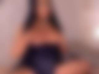 Dionne Venturi🌸's Live Sex Cam Show