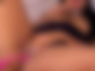 Dionne Venturi🌸's Live Sex Cam Show