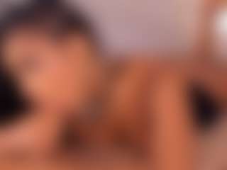 Dionne Venturi🌸's Live Sex Cam Show