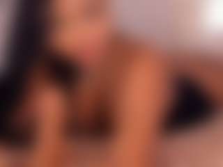 Dionne Venturi🌸's Live Sex Cam Show