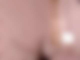 Dionne Venturi🌸's Live Sex Cam Show