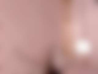 Dionne Venturi🌸's Live Sex Cam Show