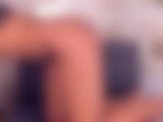 Dionne Venturi🌸's Live Sex Cam Show