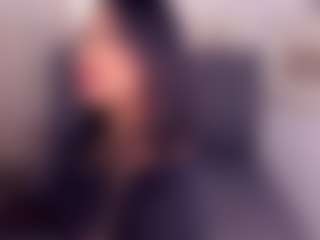 Dionne Venturi🌸's Live Sex Cam Show