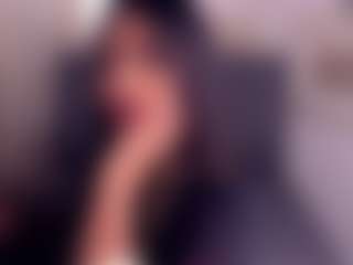 Dionne Venturi🌸's Live Sex Cam Show