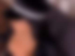 Dionne Venturi🌸's Live Sex Cam Show
