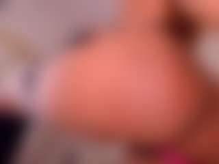 Dionne Venturi🌸's Live Sex Cam Show