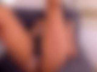 Dionne Venturi🌸's Live Sex Cam Show