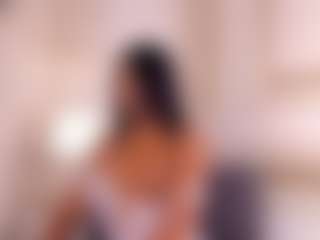 Dionne Venturi🌸's Live Sex Cam Show