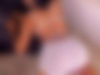 Dionne Venturi🌸's Live Sex Cam Show