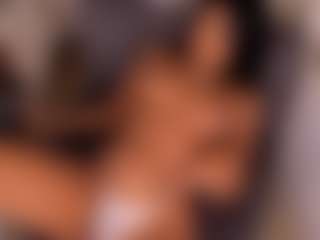 Dionne Venturi🌸's Live Sex Cam Show