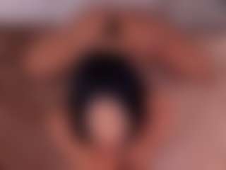 Dionne Venturi🌸's Live Sex Cam Show