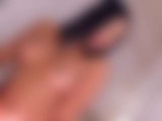 Dionne Venturi🌸's Live Sex Cam Show
