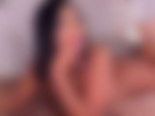 Dionne Venturi🌸's Live Sex Cam Show
