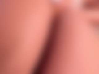 Dionne Venturi🌸's Live Sex Cam Show