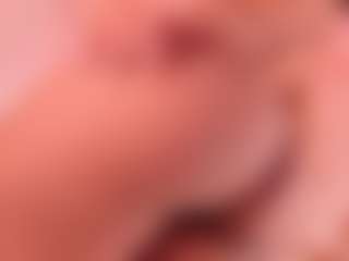 Dionne Venturi🌸's Live Sex Cam Show