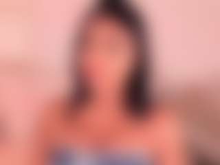 Dionne Venturi🌸's Live Sex Cam Show
