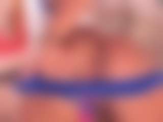 Dionne Venturi🌸's Live Sex Cam Show