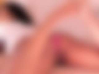 Dionne Venturi🌸's Live Sex Cam Show