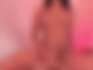 Dionne Venturi🌸's Live Sex Cam Show