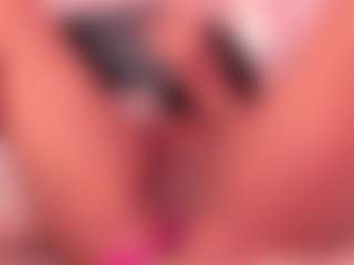 Dionne Venturi🌸's Live Sex Cam Show