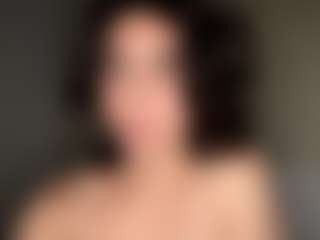 Live cam show with Amy - Mature on Dolls Live