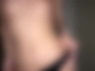 Live cam show with Amy - Public Mature on fuck-show.com