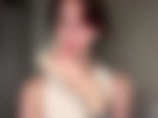 Live cam show with Amy - Bra on justonemore.cc