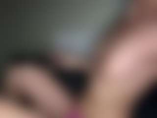Live cam show with Amy - Smoking on Camsoda