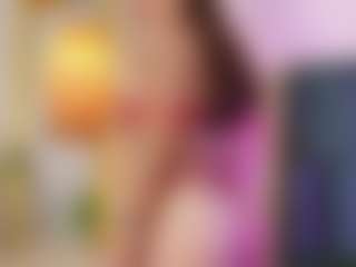 Live cam show with Emilia-Monroee - No Smoking on hrnylive.com