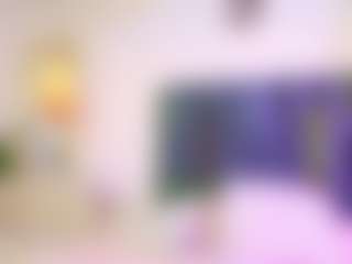 Live cam show with Emilia-Monroee - Tiny Tits on 1on1-livenow