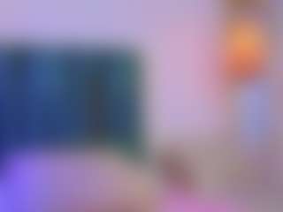 Emilia-Monroee's Live Sex Cam Show
