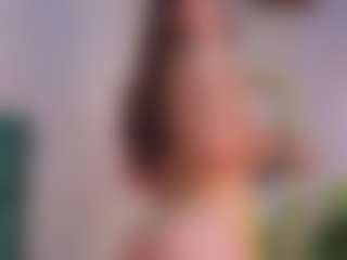 Emilia-Monroee's Live Sex Cam Show