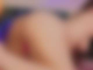 Live cam show with Emilia-Monroee - Tattoos on Camsoda