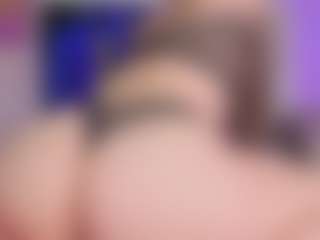 Live cam show with Emilia-Monroee - Fetish Brown Hair on Strip Flash - Live Sex Shows