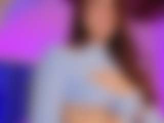 Emilia-Monroee's Live Sex Cam Show
