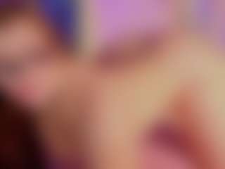 Live cam show with Emilia-Monroee - Squirt Teen (18+) on Camsoda