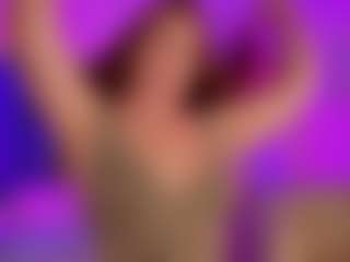 Emilia-Monroee's Live Sex Cam Show