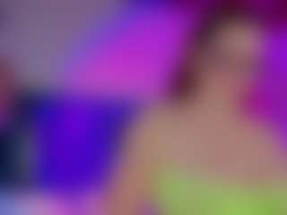 Emilia-Monroee's Live Sex Cam Show