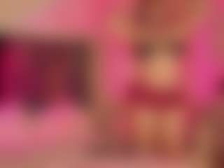 Emilia-Monroee's Live Sex Cam Show