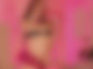 Emilia-Monroee's Live Sex Cam Show