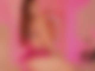 Live cam show with Emilia-Monroee - Joi on Dare Cams