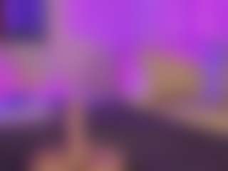 Emilia-Monroee's Live Sex Cam Show