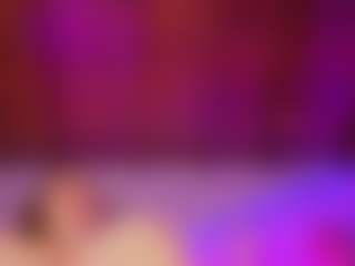 Emilia-Monroee's Live Sex Cam Show